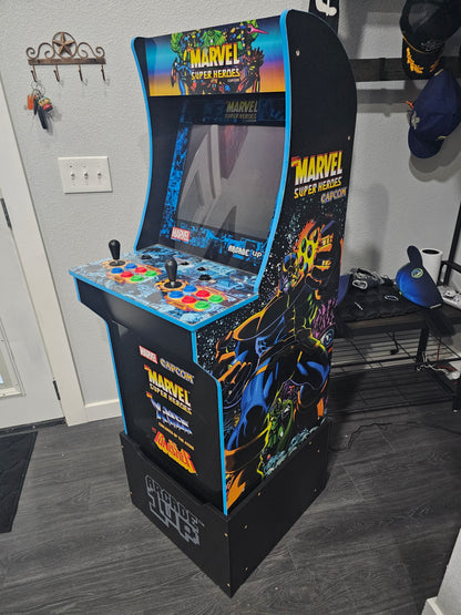 Marvel Super Heroes w/ Riser by Arcade1Up