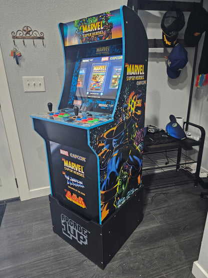 Marvel Super Heroes w/ Riser by Arcade1Up